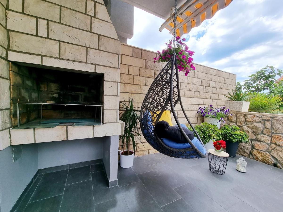 Deluxe Novalja Apartman Kültér fotó