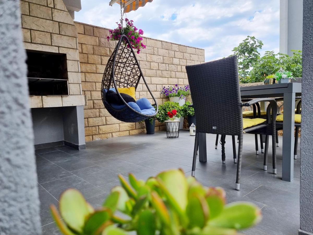 Deluxe Novalja Apartman Kültér fotó