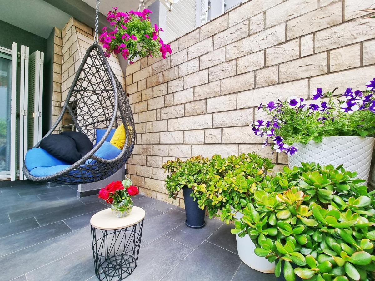 Deluxe Novalja Apartman Kültér fotó